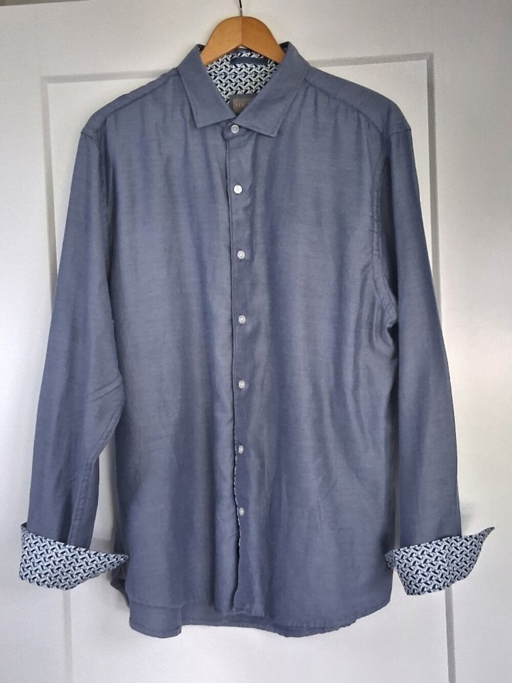 Ted Baker London Mens XL Blue Chambray Shirt 100% Cotton Contrast Cuffs